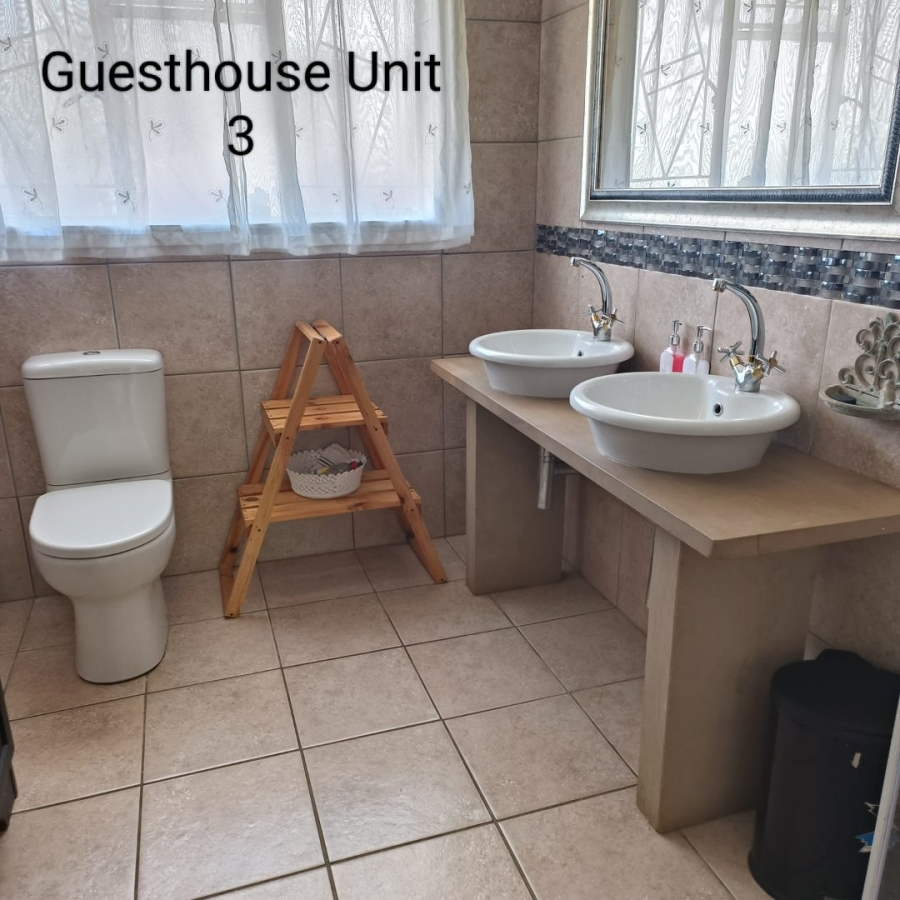 7 Bedroom Property for Sale in Universitas Free State